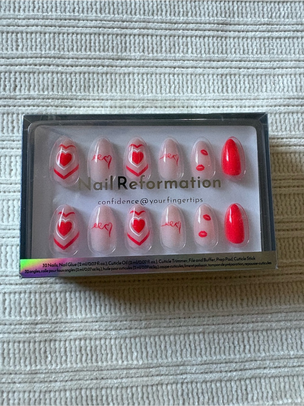 Nail Reformation Glossy Red & Nude Heart Press-On Nails